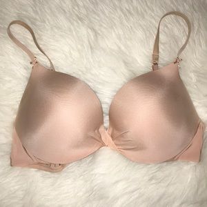 Victoria’s Secret Plunge Bra